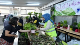 Başkent’te çiçek gibi takas