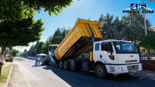 Dulkadiroğlu'ndan Karaziyaret Mahallesinde Asfalt Çalışması