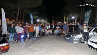 Başkan Okay, Modifiye Araç Tutkunlarıyla Bir Araya Geldi