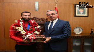 “Madalyalı Şehrimize 23 Yıl Aradan Sonra Dünya Şampiyonluğu Geldi”
