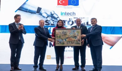 Bakan Bilgin; “İnsan gücü yeniden şekillenmeli”