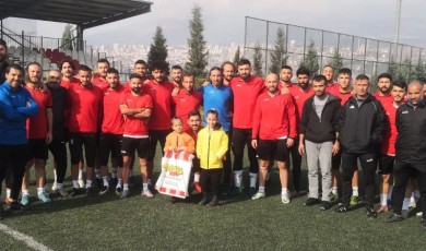 Kahramanmaraş İstiklalspor’lu Oyunculardan Örnek Davranış