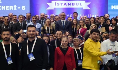Bakan Özer anaokulu yöneticileri ile buluştu