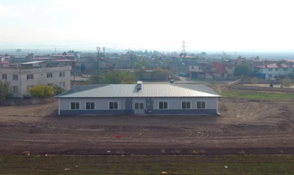 Başkan Okay’dan Bir Sosyal Tesiste Sümer Mahallesine