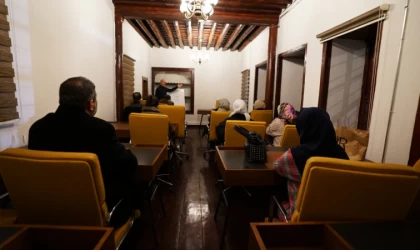 “Diriliş Sanat Merkezi Entelektüel Düzeye Katkı Sağlıyor”