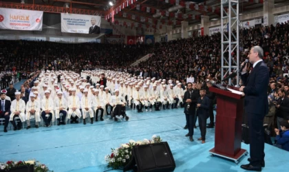 “Emanetiniz Kutlu, Şerefiniz Daim Olsun”