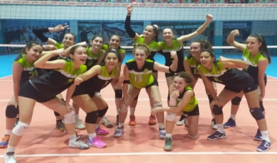 Manisalı ’Genç Kızlar’ Salihli’ye set vermedi