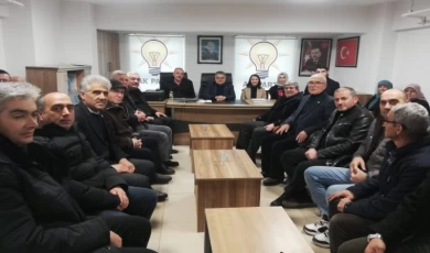 AK Parti’li Yağcı’dan Pazaryeri’ne ’hayırlı olsun’ ziyareti