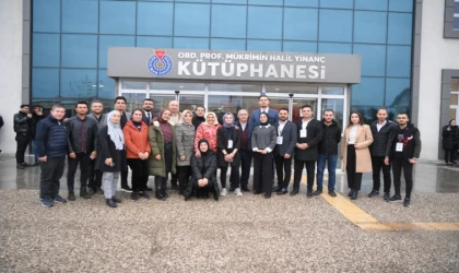 Başkan Mahçiçek’ten finallere hazırlanan üniversite öğrencilerine jest