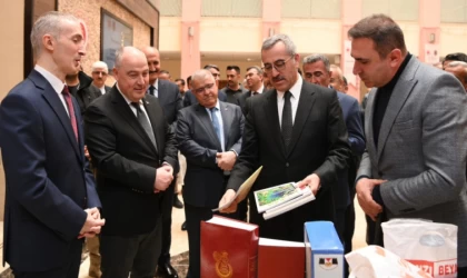 Büyükşehir, Ceza İnfaz Kurumu Kütüphanelerine 5 Bin Kitap Bağışladı