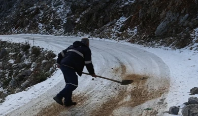 Mahsur kalan 4 vatandaş kurtarıldı