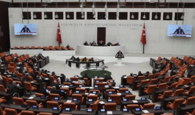 Yargıda yeni düzenlemelerle ilgili 22 madde kabul edildi... Görüşmelere bugün devam