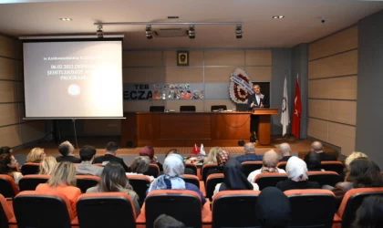 “Eczacılarımız Deprem Sürecinde de Yanımızda Oldu”