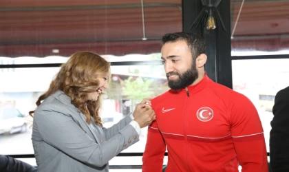 Sizi Zirvede Görmek İstiyoruz!