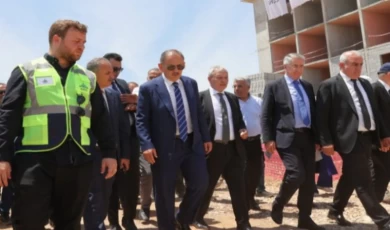 Bakan Özhaseki, afet bölgesi için yeni formülleri Kabine’de anlatacak