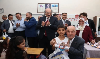 Kahramanmaraş’ta 295 bin 234 öğrenci karne aldı 