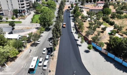 Büyükşehir, Caddeleri Bir Bir Yeniliyor