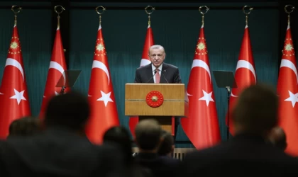 Erdoğan; “Başkaları Ne Yaparsa Yapsın Bizim Ana Gündemimiz Deprem Bölgesidir”