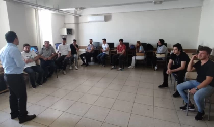 İstiklal Üniversitesi Bölüm Ve Programları Aday Öğrencilere Tanıtıldı