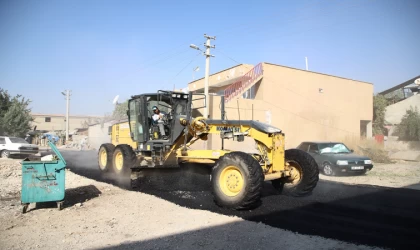Dulkadiroğlu’ndan İstasyon Mahallesinde Asfalt Çalışması