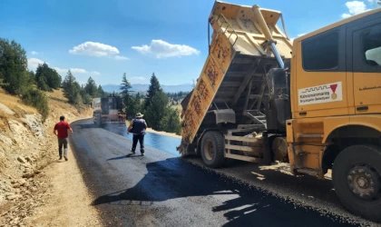 Göksun’da Grup ve Mahalle Yolları Yenilendi