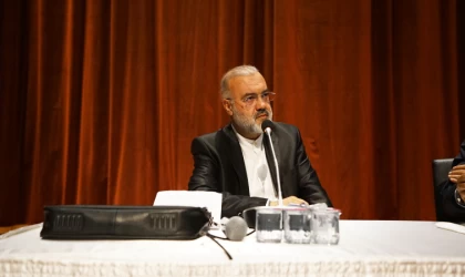 Prof. Ay: “Değerlerimize Sahip Çıkarak Geleceğe Aktarmalıyız”