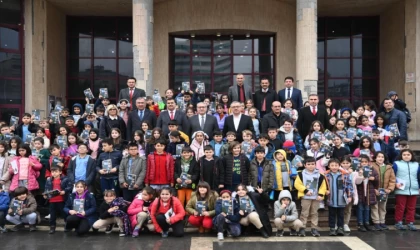 Büyükşehir’in ‘Kahramanmaraş Masalları’ Kitabı Minik Okurlarla Buluştu