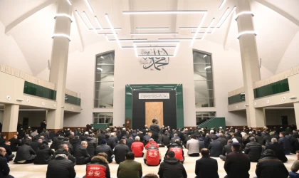 Depremde Hayatını Kaybedenler 1. Yıl Dönümünde Dualarla Anıldı