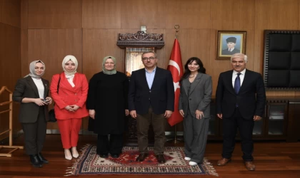 Yeşilay’dan Başkan Güngör’e Ziyaret