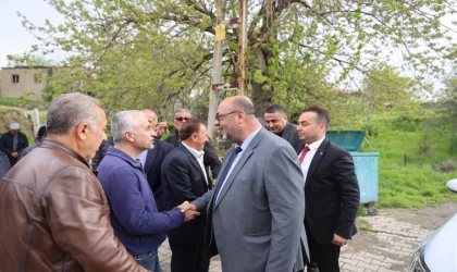 Başkan Akpınar, Mahalle Ziyaretleri Yaparak Vatandaşlarla Hasbihal Etti