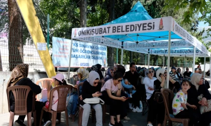 Onikişubat Belediyesi, YKS’ye giren öğrencilerin ve ailelerinin sınav heyecanına ortak oldu