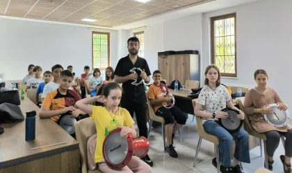 Göksunlu Çocuklar Yaz Tatilini Büyükşehir’in Kurslarında Değerlendiriyor