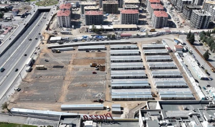 Yeni Geçici Çarşı Hızla Hizmete Hazırlanıyor