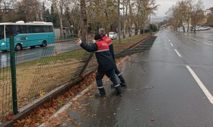 Büyükşehir Ekipleri Sahada