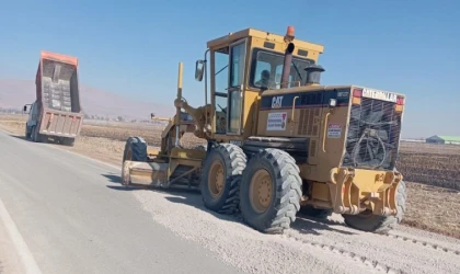 Büyükşehir’den Elbistan’ın 4 Mahallesinde Daha Yol Yenileme Çalışması