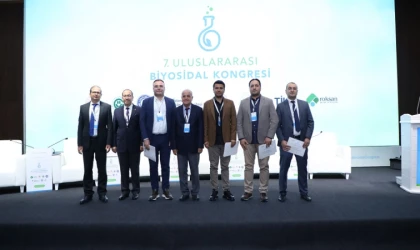 Büyükşehir’in Zararlı Vektörlerle Mücadelesi Uluslararası Kongrede Beğeni Topladı