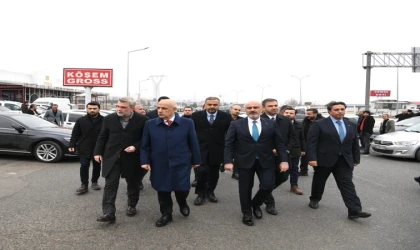 Görgel ve Kirişci, Galericiler Sitesi’nde Esnafla Buluştu