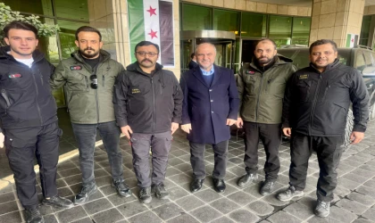 Kahramanmaraş’ta görev yapan gazetecilerden Şam Büyükelçiliği’ne ziyaret 