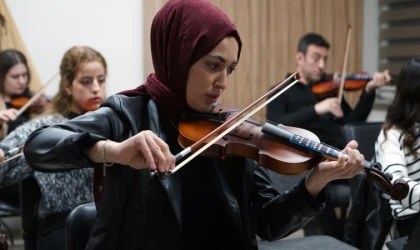 Müziğe Gönül Verenler KAMEK’in Keman Kursunda Buluştu