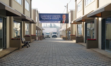 Derepazarı Esnaf Çarşısı’nda Üstyapı İmalatları Tamamlanıyor