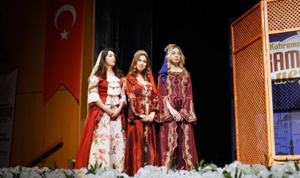 Büyükşehir’in Ramazan Etkinlikleri “Sosyal Ailem” Adlı Komedi Gösterisiyle Noktalandı