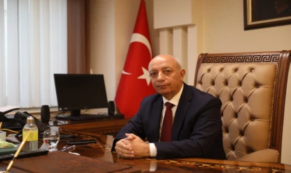 Rektör Bakan’dan 23 Nisan Mesajı: “Milli Mücadele Ruhu Asla Sönmeyecek”