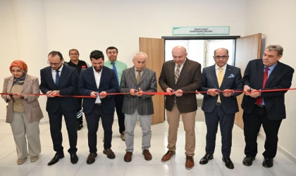 Teknik Bilimler Meslek Yüksekokulu Sinan Daşçı Konferans Salonu Törenle Hizmete Açıldı