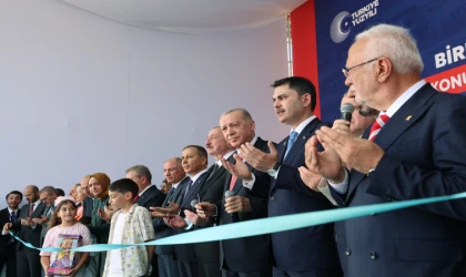 Cumhurbaşkanı Erdoğan ve Aliyev’in Katılımıyla 250 Bininci Konutun Kuraları Çekildi