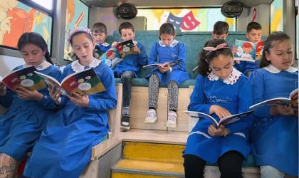 Hayalleri Taşıyan Kütüphane, Kırsalda 5 Bin Çocukla Buluştu