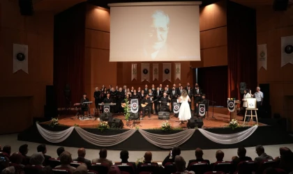 Mahzuni Şerif’in Türküleri, Şehrinde Sevenleri İçin Yükseldi