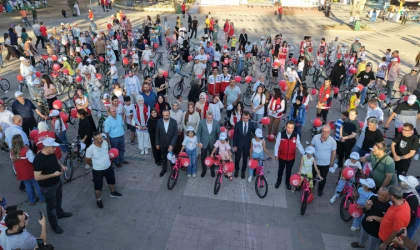 170 Çocuğun Bisiklet Hayali Gerçeğe Dönüştü; Pedallar Mutluluk İçin Döndü