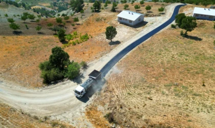 Dulkadiroğlu Belediyesi Kırsal Mahallelerde Yol Atağını Hızlandırdı