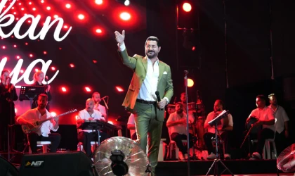 Serkan Kaya Kahramanmaraş’ı Arabesk Ezgilerle Coşturdu