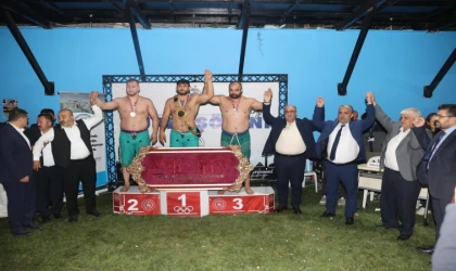 29. Geleneksel Bertiz Boyalı Güreşleri Coşkuyla Tamamlandı